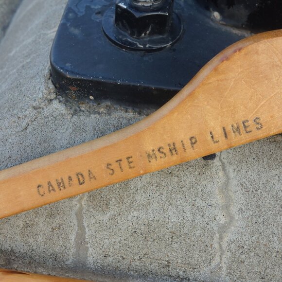 Vintage Canada Steamship Lines Wood Hanger - Picture 3 of 11